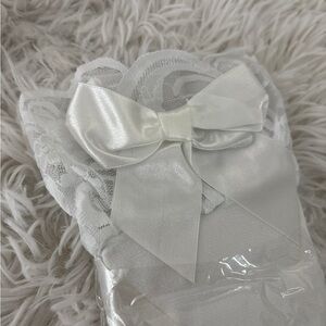 White Lace Stockings with Bow – Brand New with Tags
